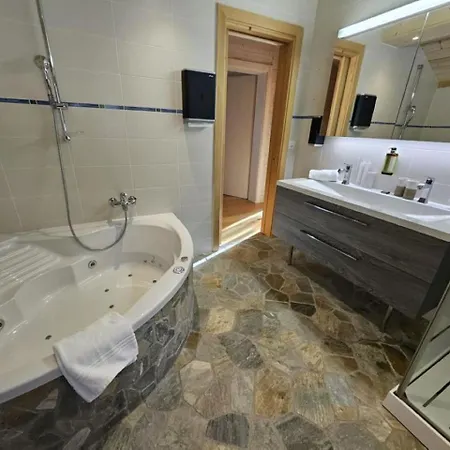 Chalet Familial Sublime Crans-Montana